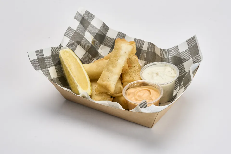 Halloumi spring rolls with lemon and dipping sauces